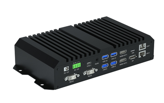 Múltiples interfaces incluyendo HDMI USB y RS232 para una conexión fácil y conveniente a varios dispositivos y accesorios